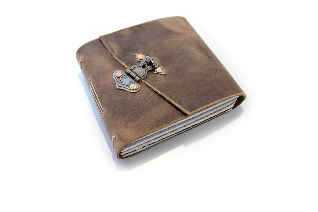 The Artists Journal